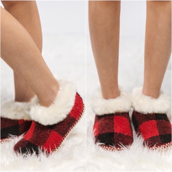1 LEFT! Buffalo Plaid Fur Lined Ultra Soft Non Slip Stay Home Weekend Slipper - Picture 2 of 5